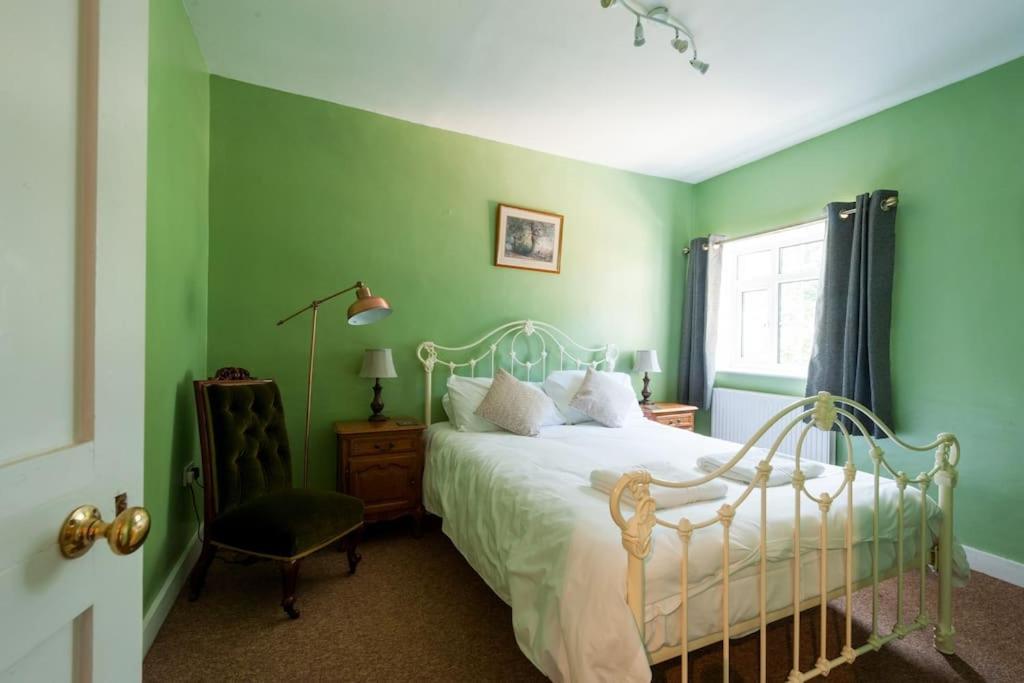 Firs Sleeps 15 Stunning Country House With Hot Tub Sudbourne المظهر الخارجي الصورة
